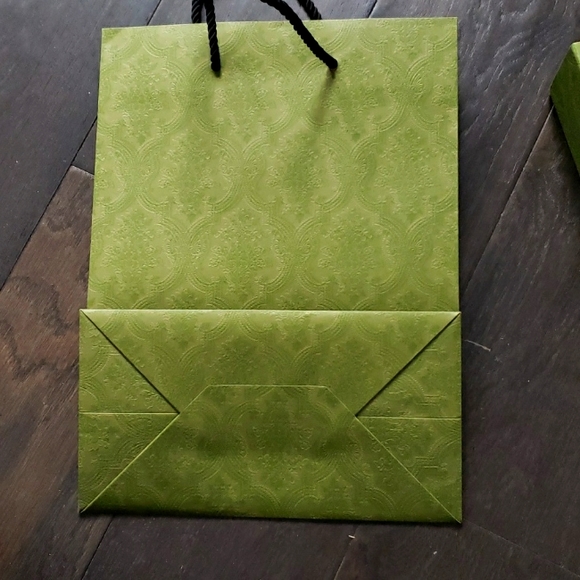 Gucci Belt box and Paper bag with Ribbon - Picture 4 of 5